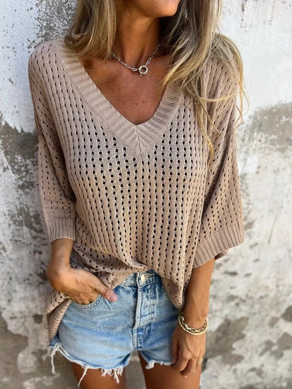 Camille - Damenoberteil mit V-Ausschnitt und Cut-Outs