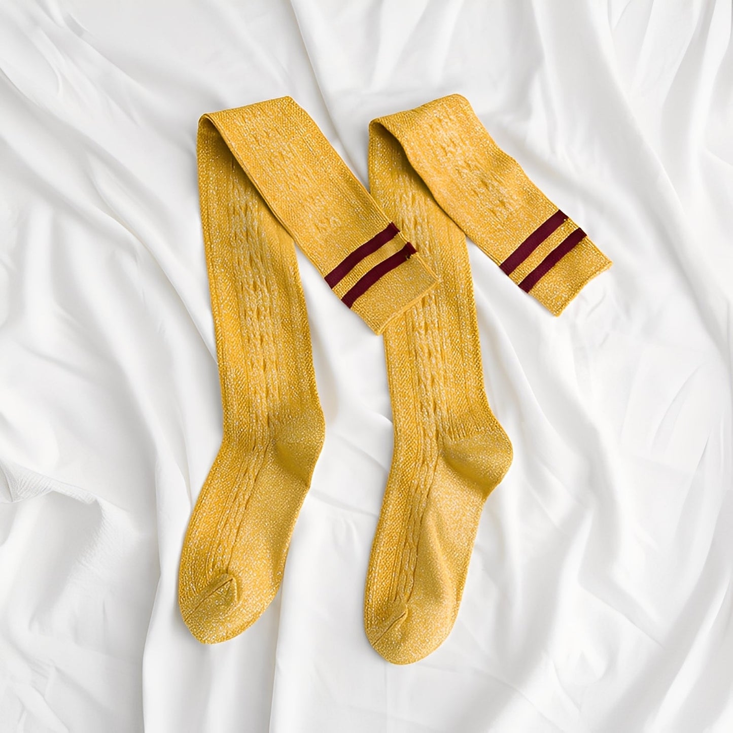 Zella - Modische Damen-Overkneesocken