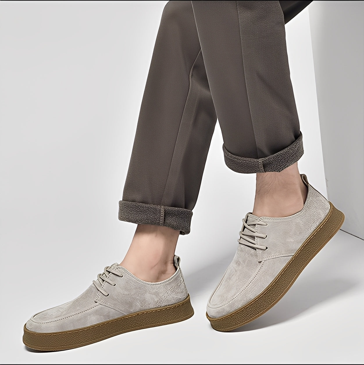 Sylvan - Elegante flache Herrenschuhe aus Wildleder