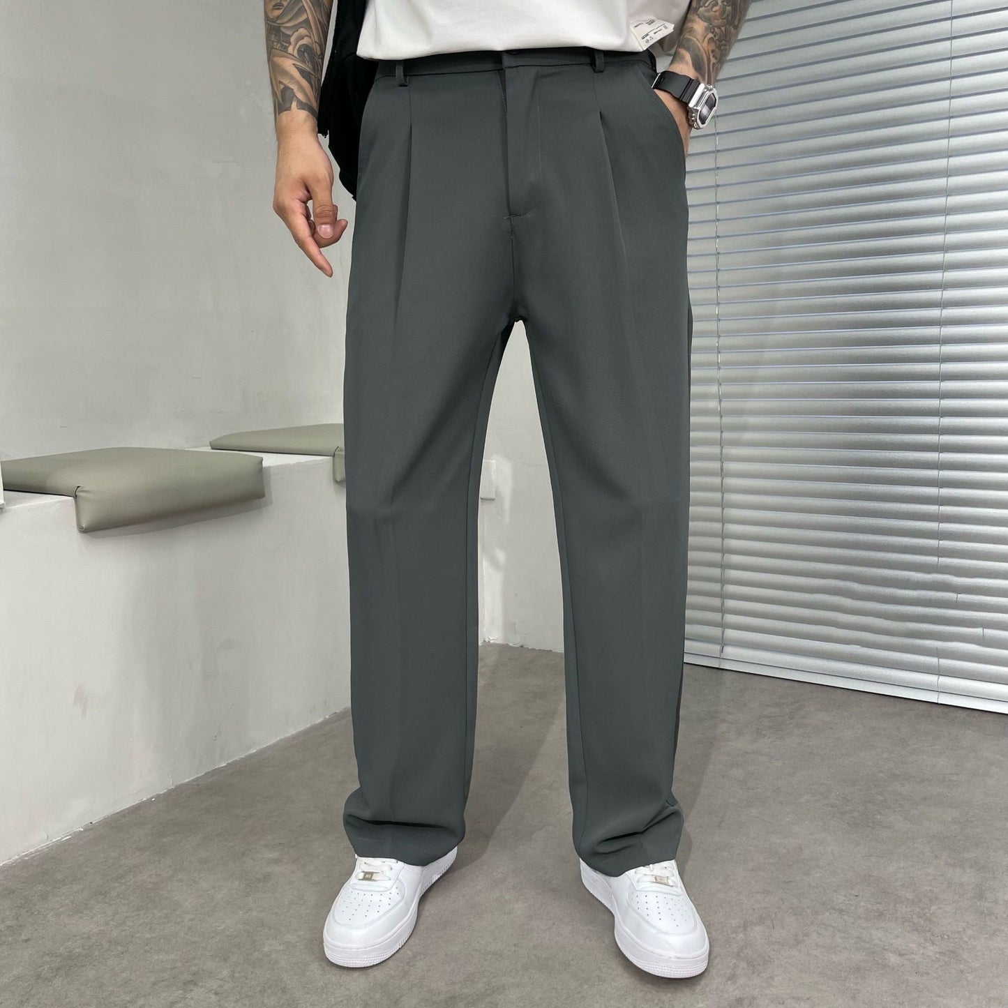 Jones - Bequeme, locker geschnittene Freizeithose für Herren