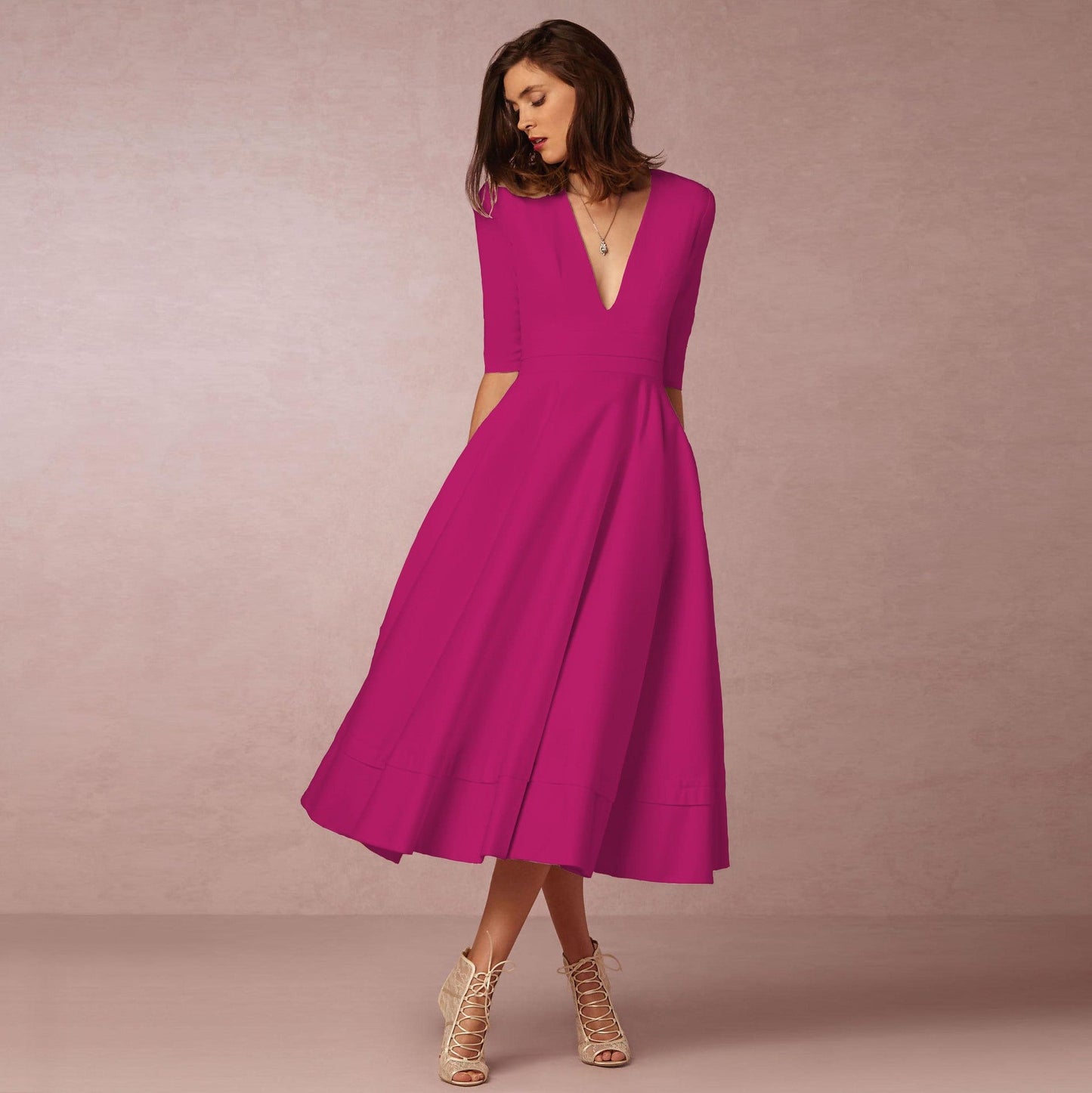 Sharise - Lockeres Damenkleid mit V-Ausschnitt