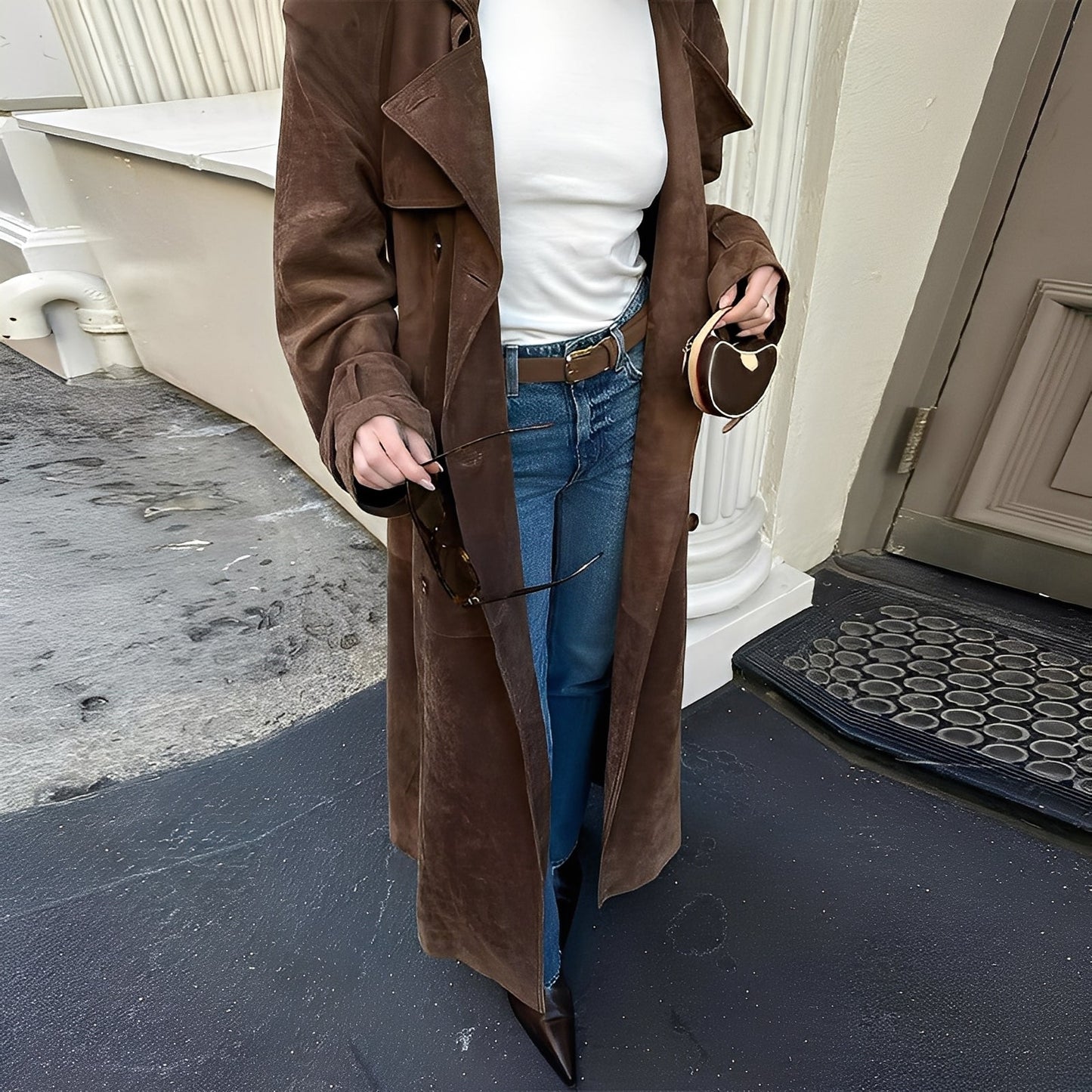 Katrina - Elegant women's coat with double row of buttons