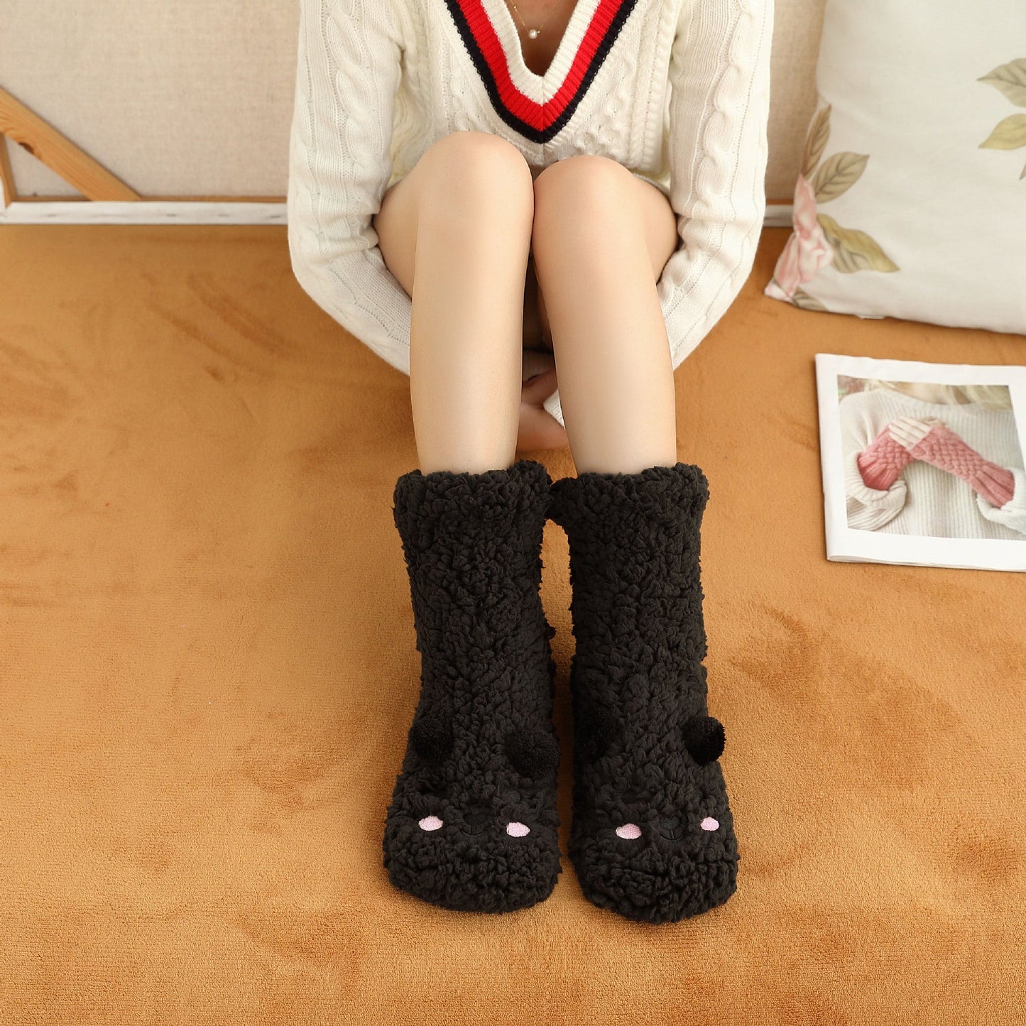 Bethany - Stilvolle Bodensocken und Samtsocken für Damen