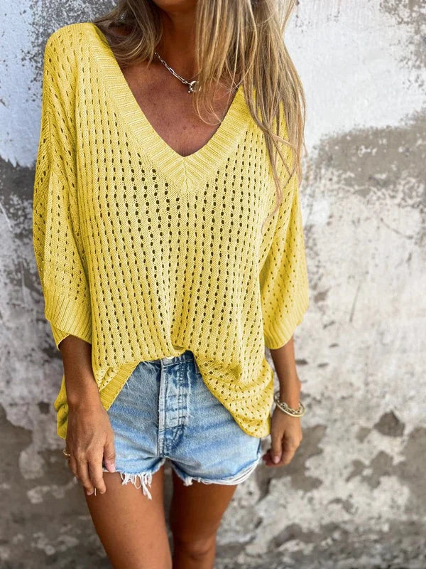 Camille - Damenoberteil mit V-Ausschnitt und Cut-Outs