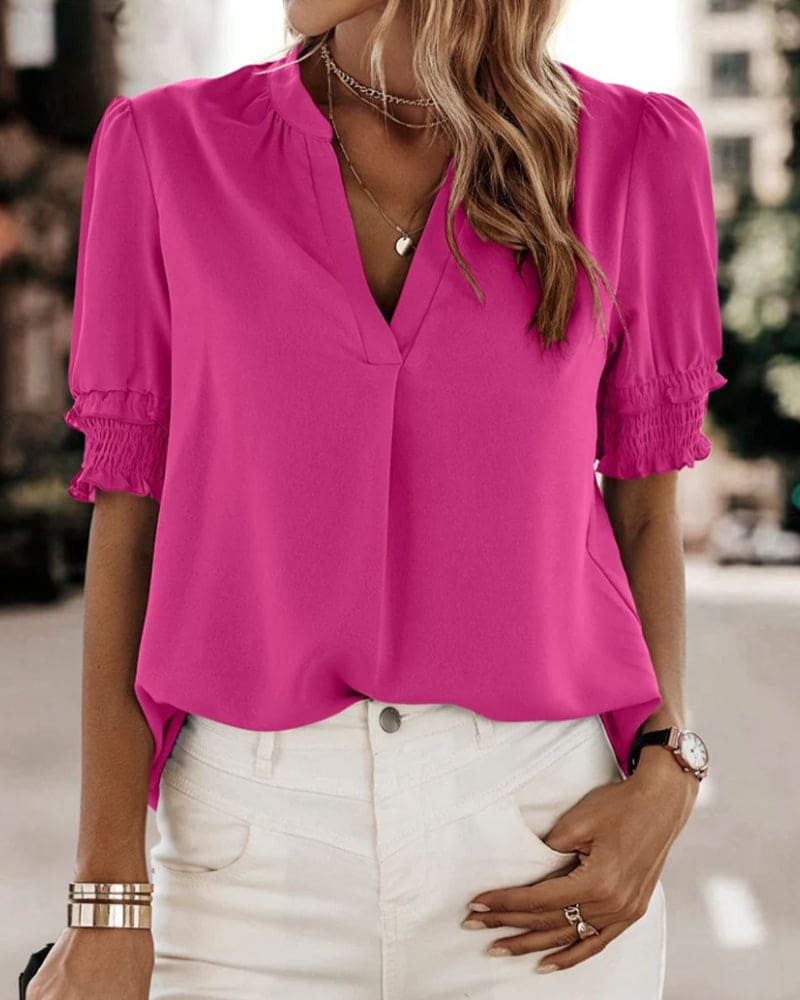 Sophia – Bluse mit V-hals und Kurzen Ärmeln