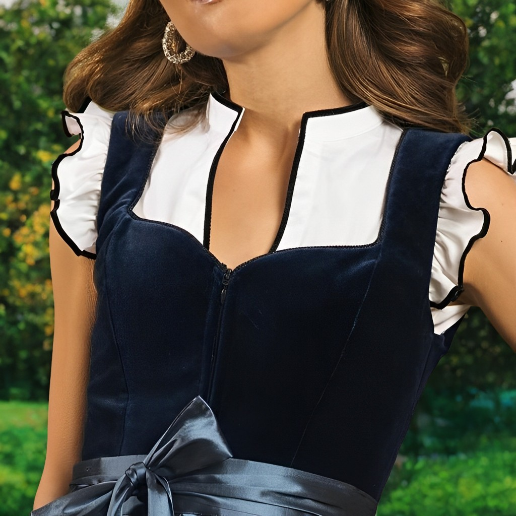 Sharla - Schicke Damenbluse für das Oktoberfest