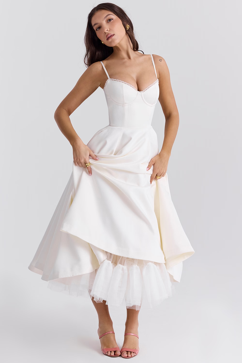 Leona - Schickes Satin-Kleid für Events