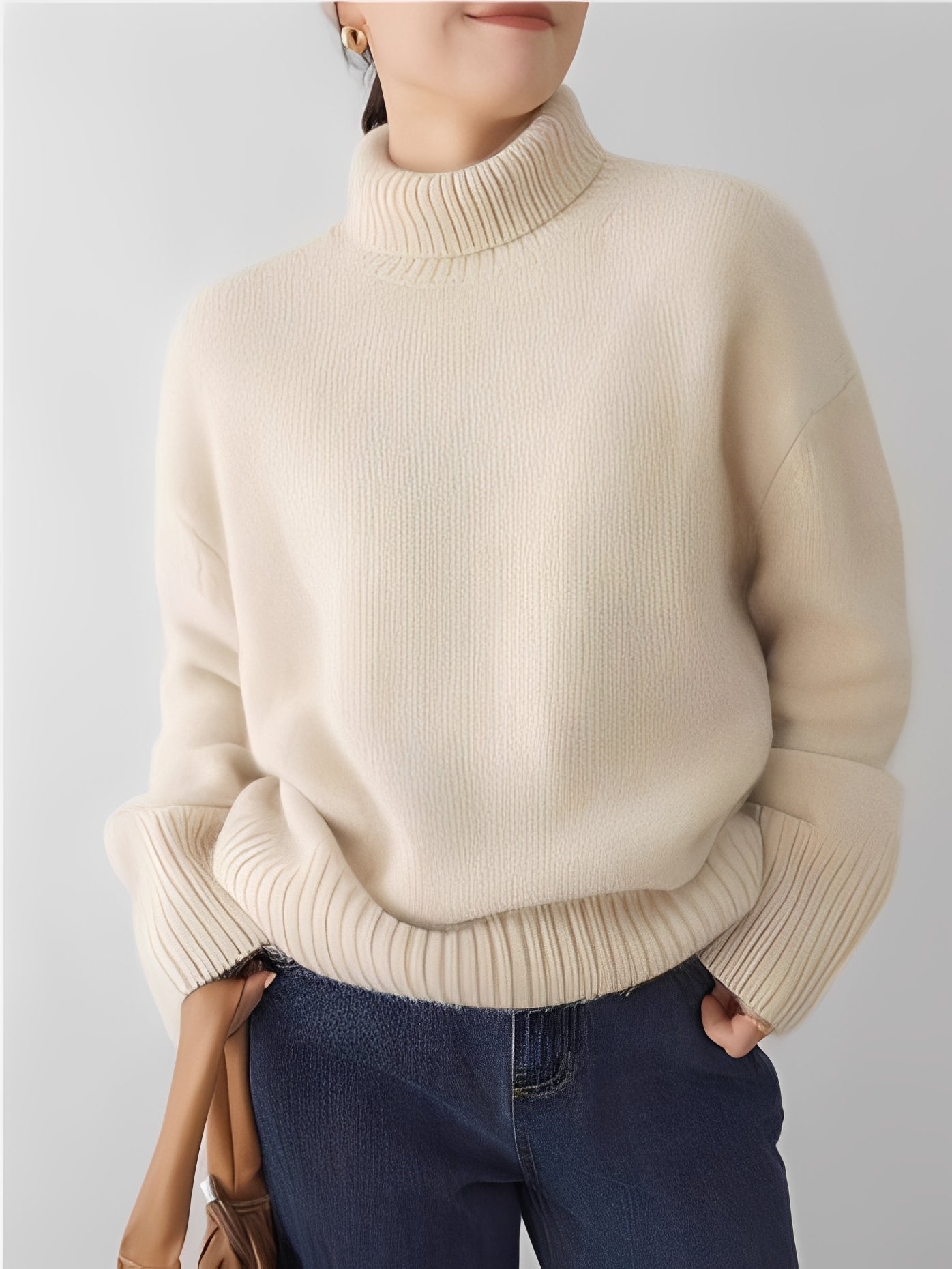 Adrienne - Schicker, locker geschnittener Rollkragenpullover aus Kaschmir