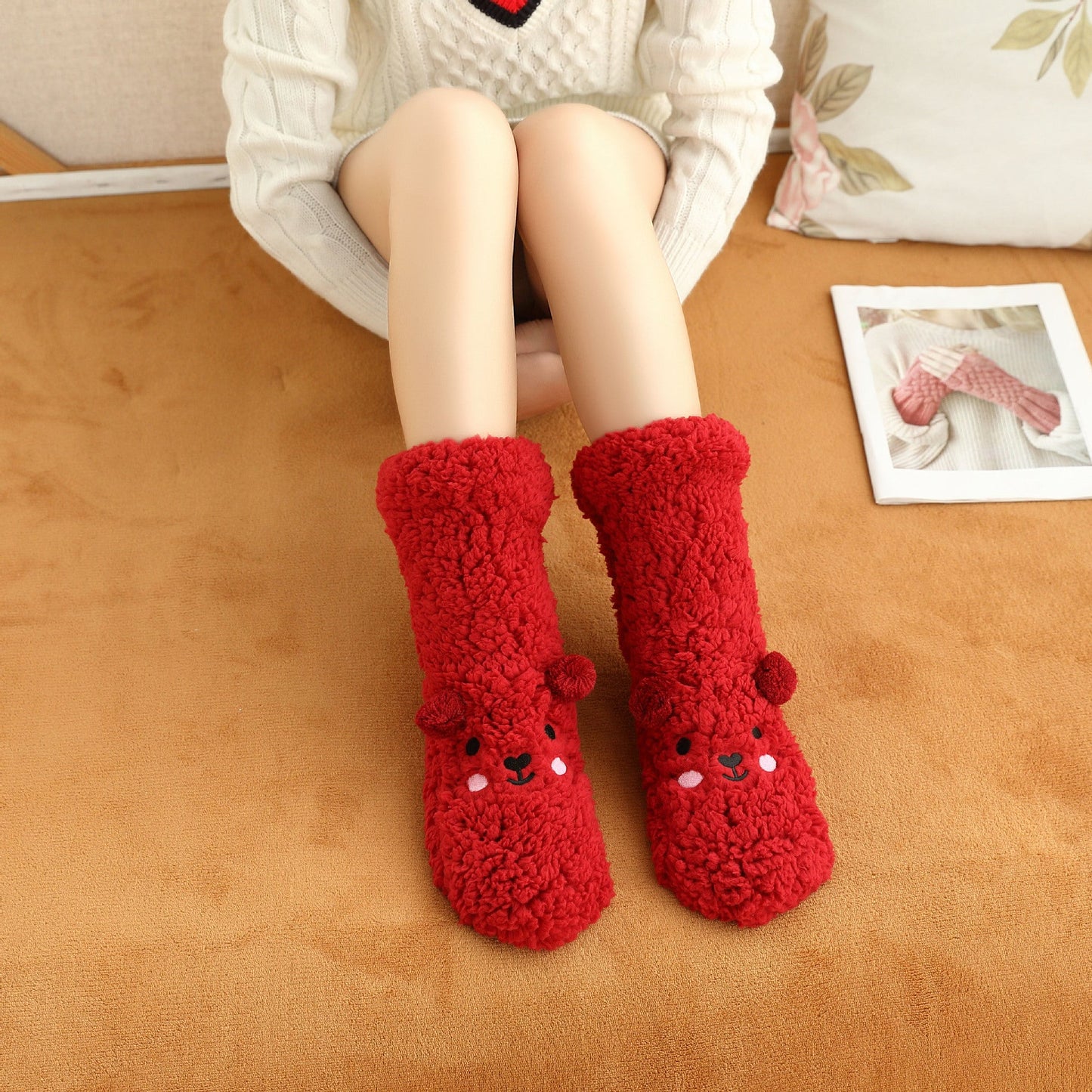 Bethany - Stilvolle Bodensocken und Samtsocken für Damen