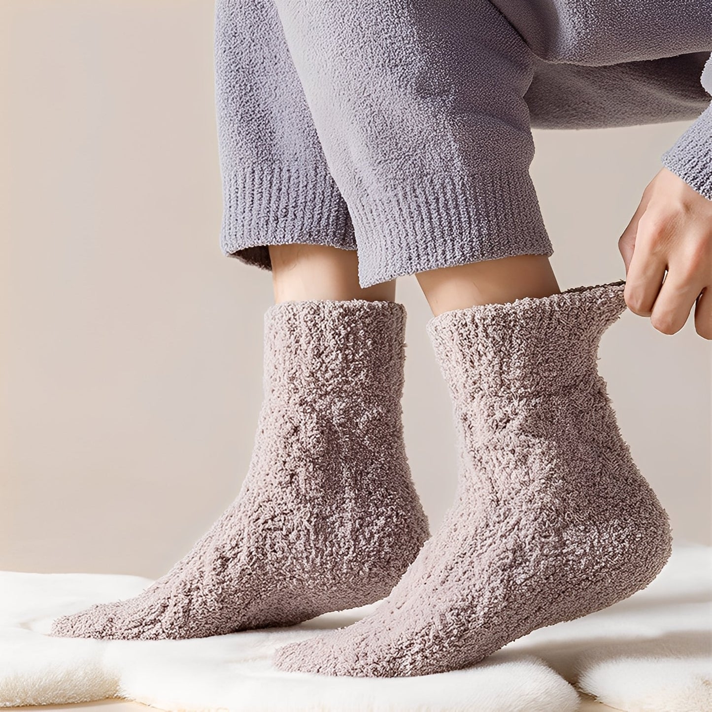 Neely - Vielseitige Socken aus warmem Samt-Fleece