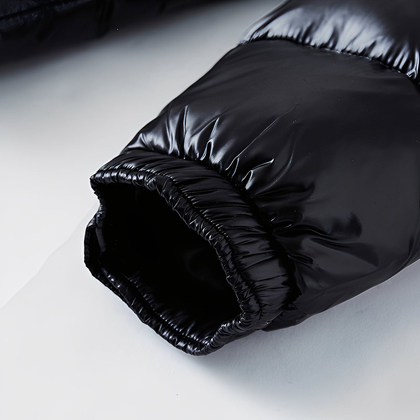 Robert - Warme, glänzende Daunenjacke für Herren