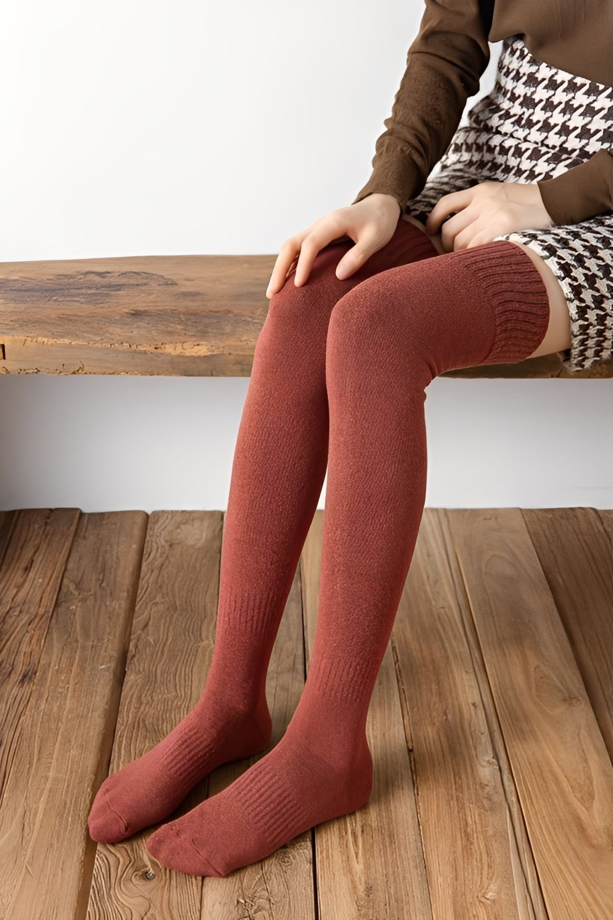 Hillary - Warme Samt-Overkneesocken für Damen