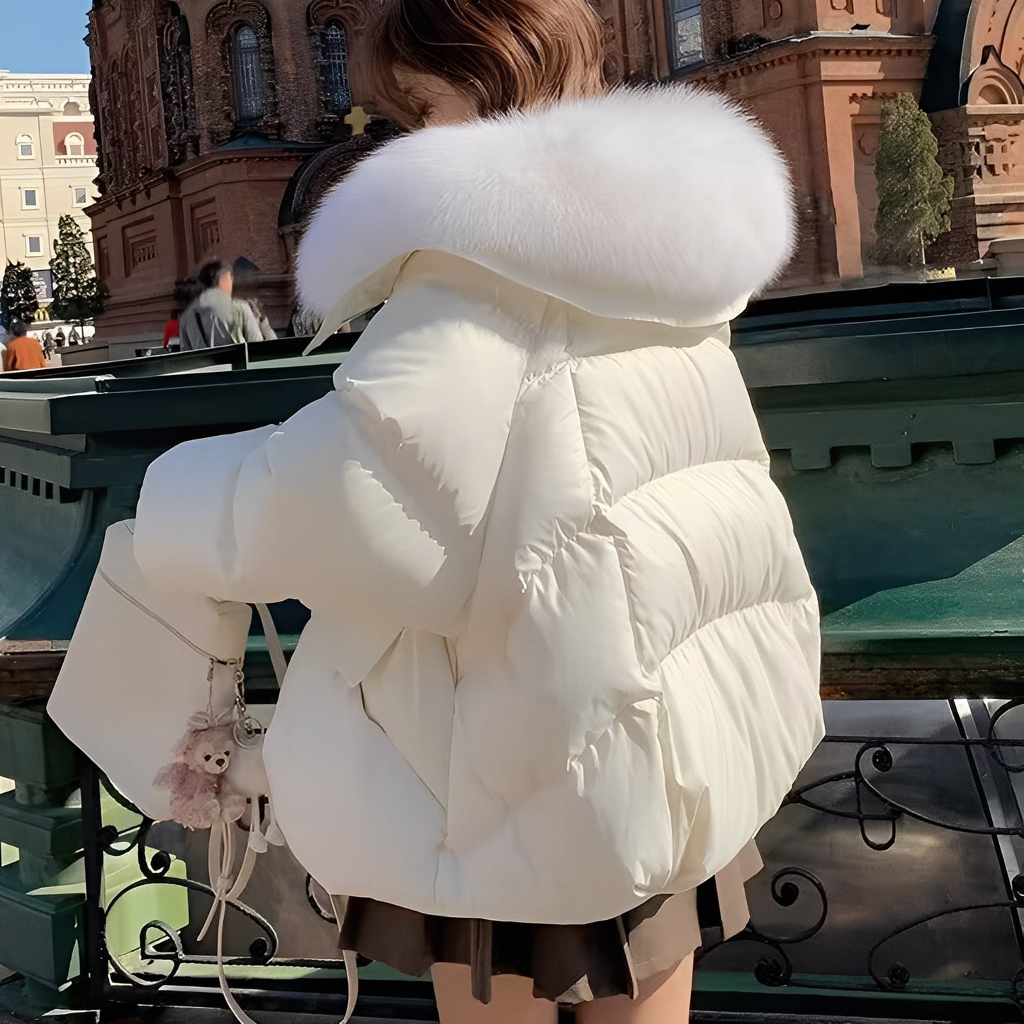 Victoria - elegante Windjacke mit Daunenfüllung und Pelzkragen für Damen