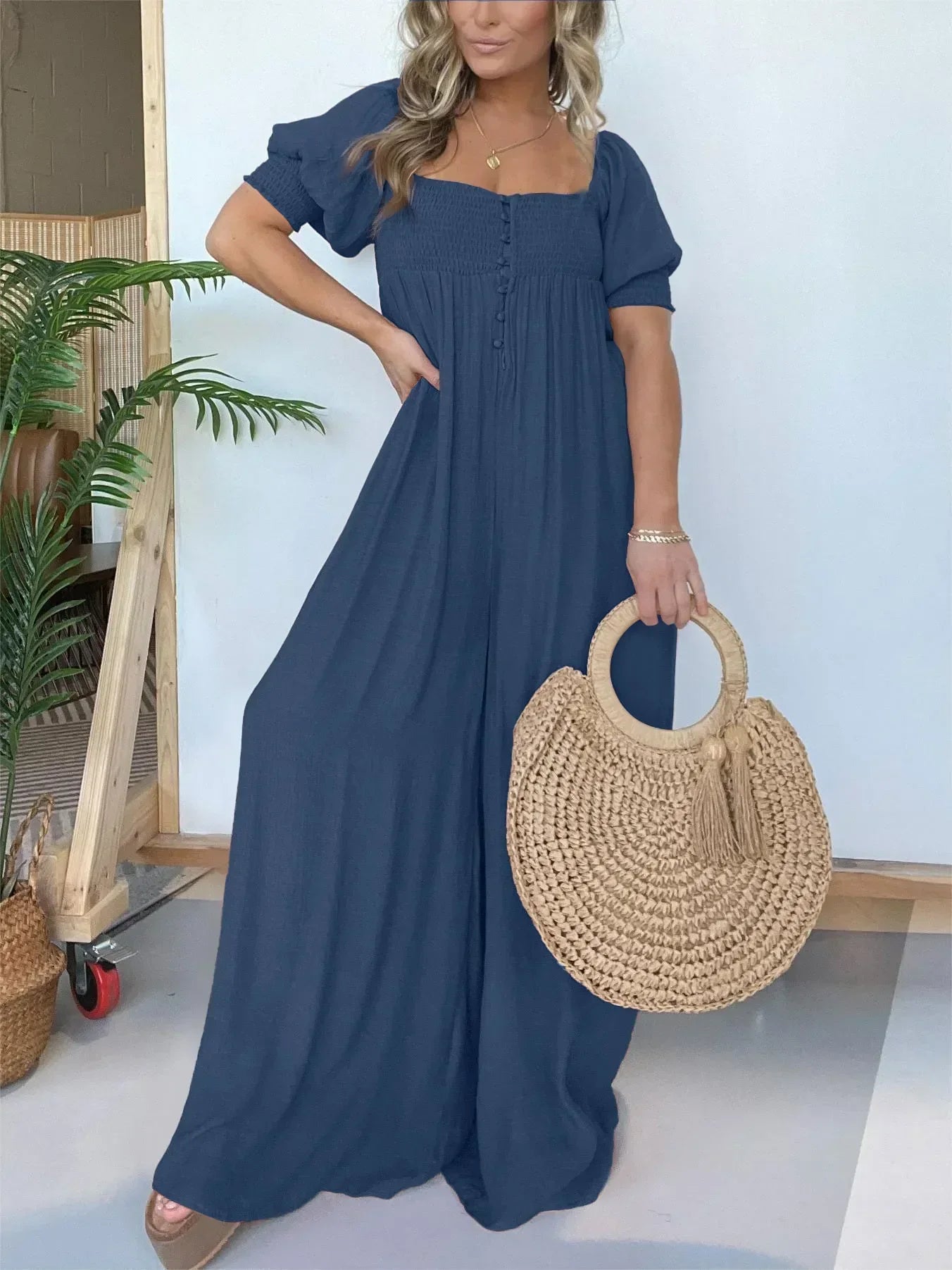 Jasmin - Weiblicher Jumpsuit mit Knöpfen für Damen
