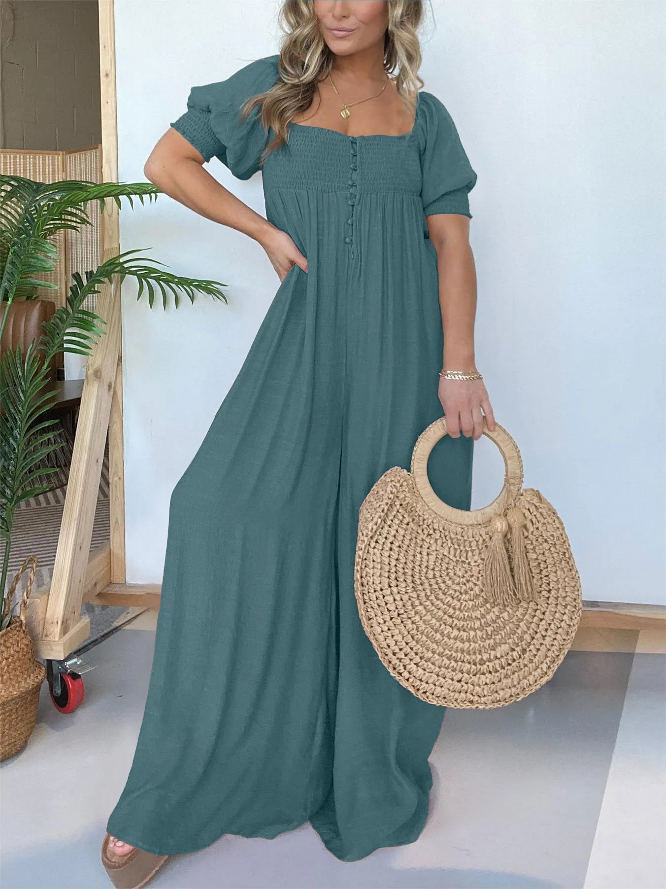 Jasmin - Weiblicher Jumpsuit mit Knöpfen für Damen