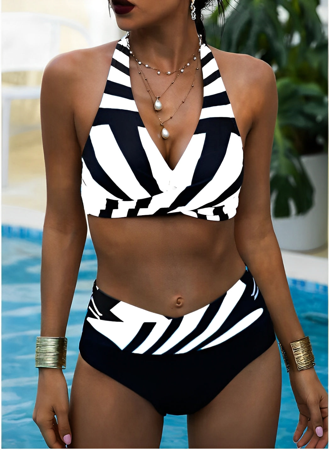 Khloe - Reizvolles Bikini-Set mit gekreuztem Ausschnitt für Damen