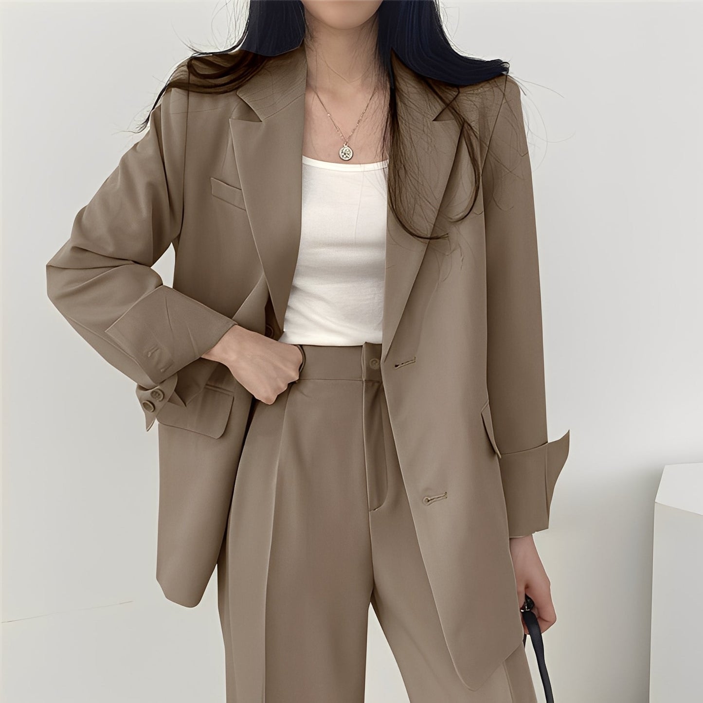 Alethea - Stylisches Set mit weiter Jacke und Hose für Damen