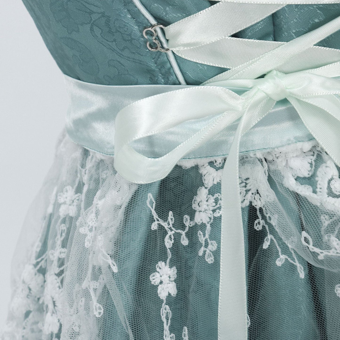 Amelia - Traditionelles Oktoberfest-Kleid mit Hosenträgern für Damen