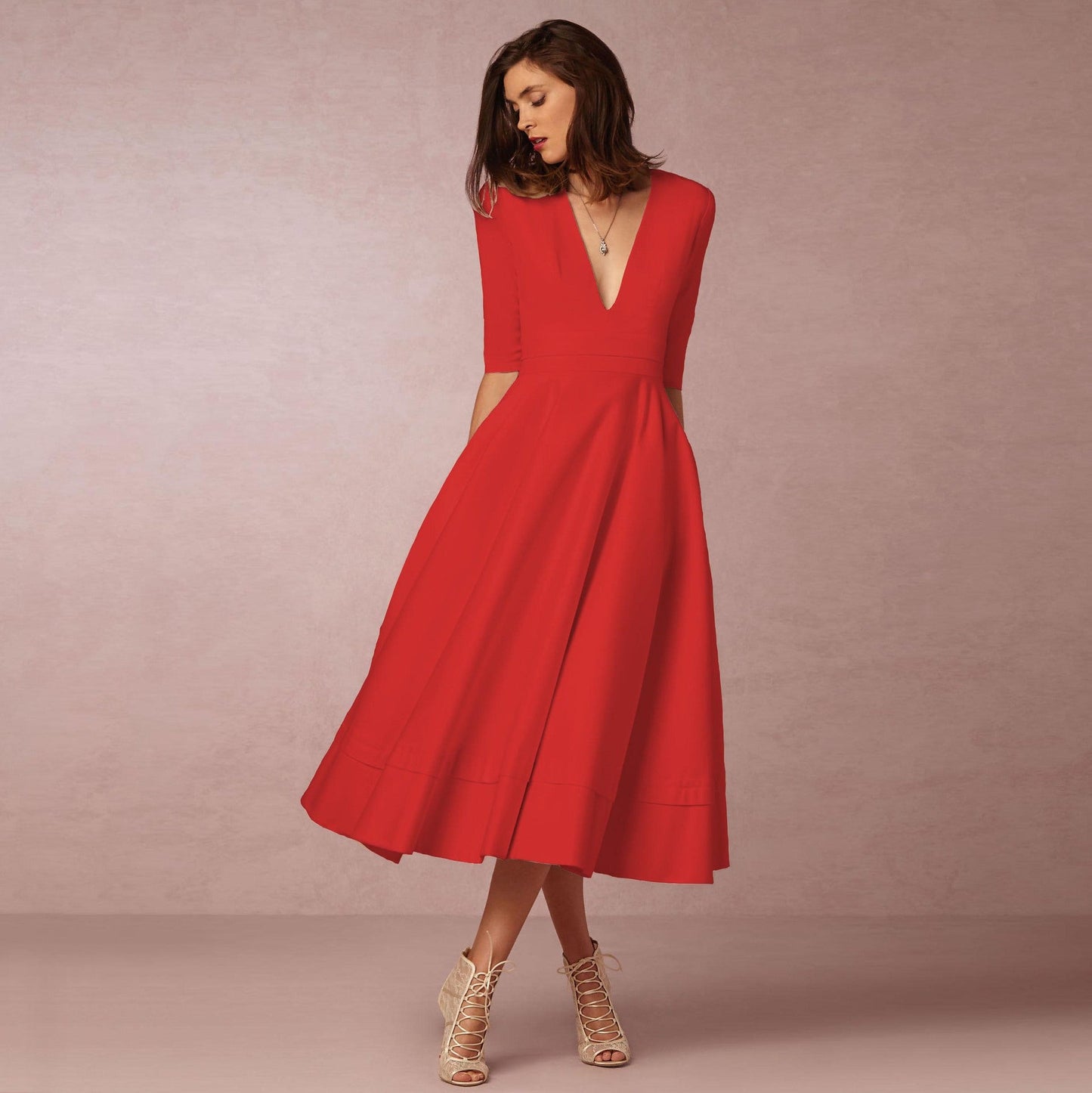 Sharise - Lockeres Damenkleid mit V-Ausschnitt