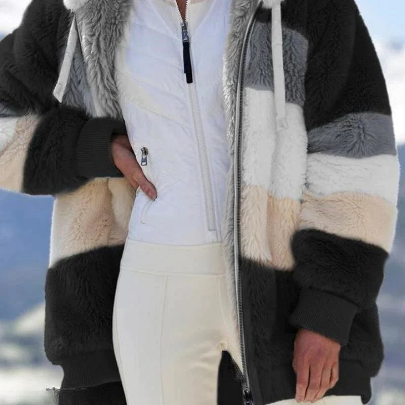 Alice – Flauschige Tweed-Kapuzenjacke mit Wollfutter