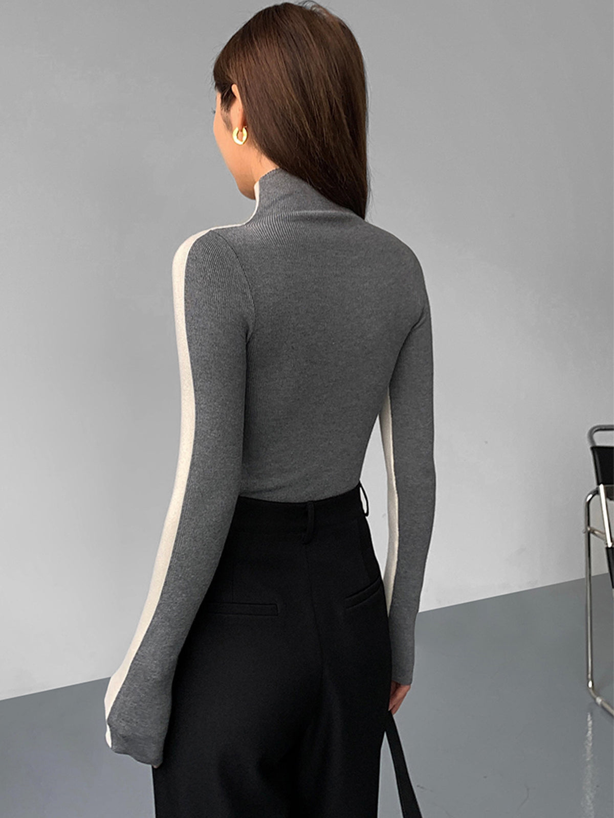 Tabea – Wendedetail Stricktop in zwei Farbtönen