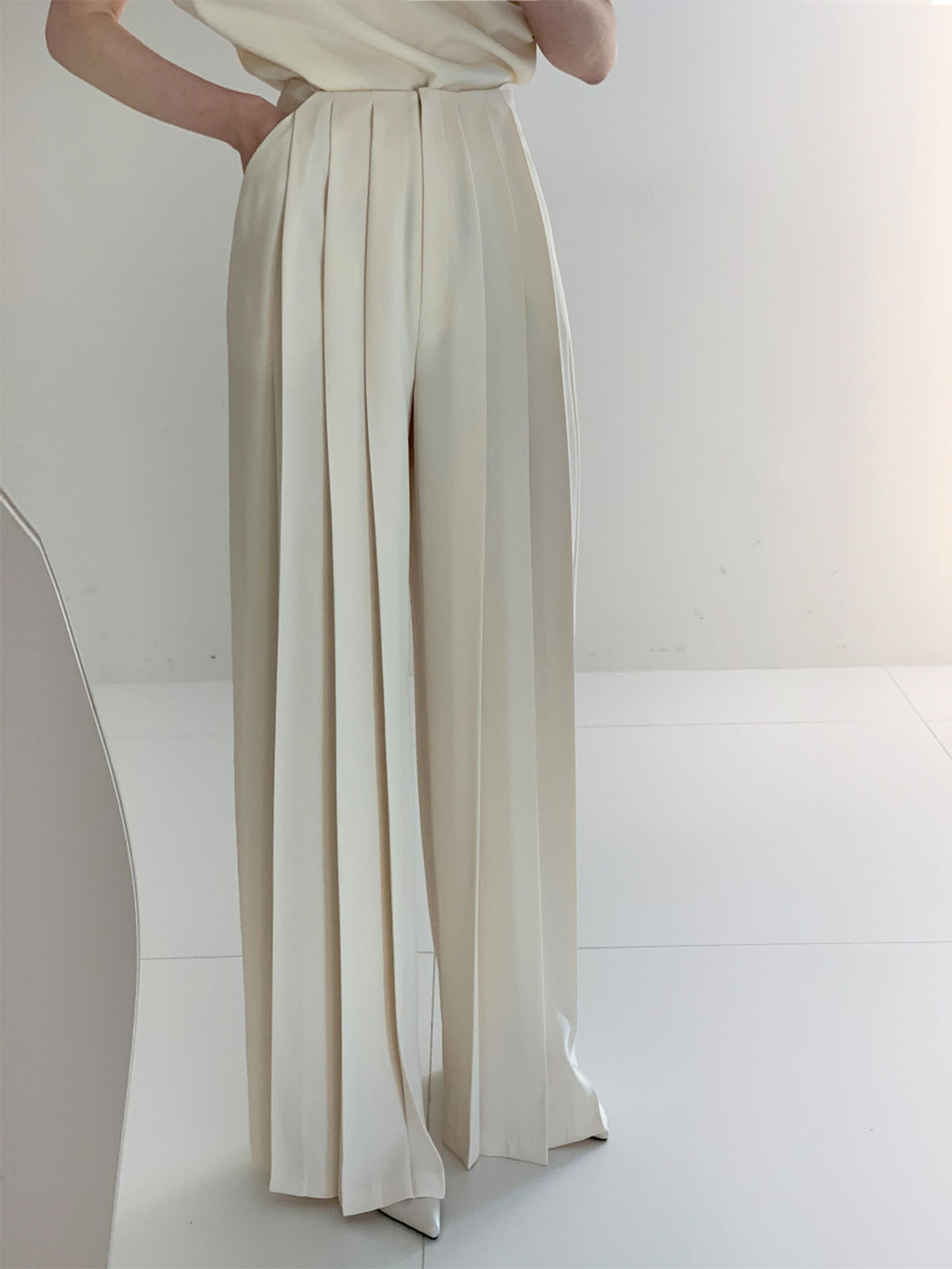 Marlene – Plissee-Hose mit hohem Bund