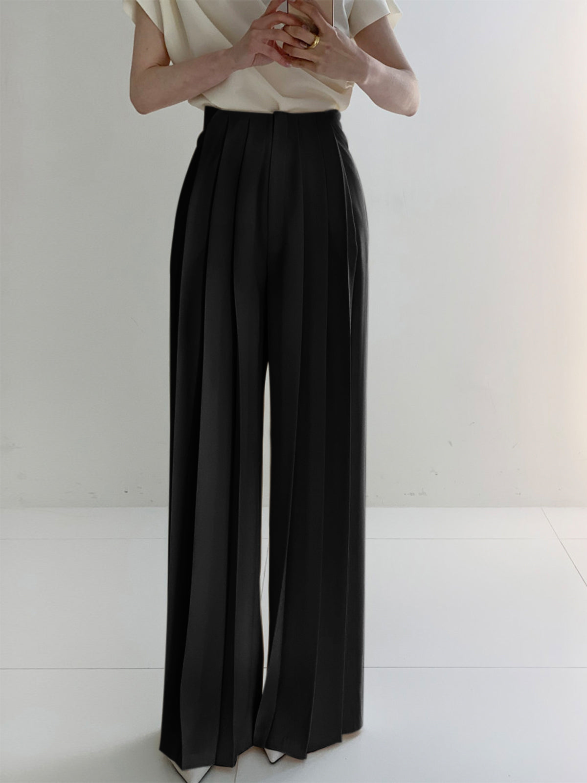 Marlene – Plissee-Hose mit hohem Bund