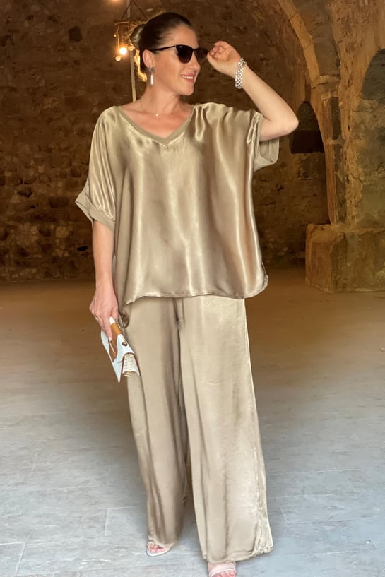 Brittany - Satin Eleganz Kollektion