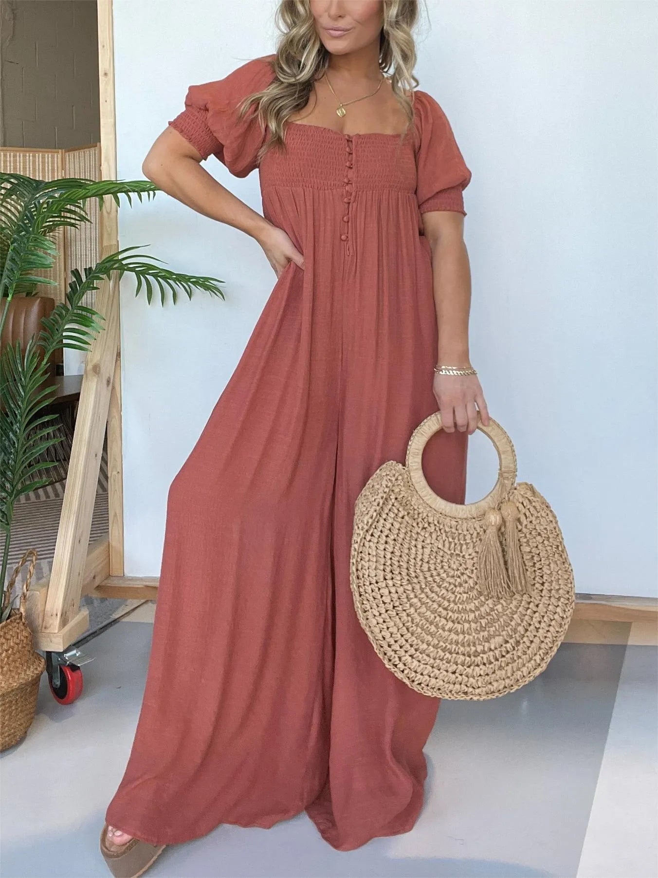 Jasmin - Weiblicher Jumpsuit mit Knöpfen für Damen