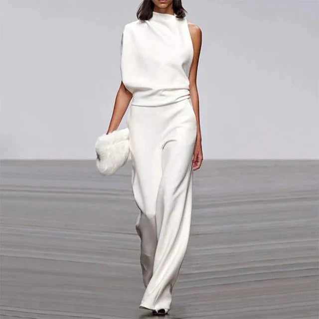 Sloane – Ärmelloser, einfarbiger, rückenfreier Jumpsuit
