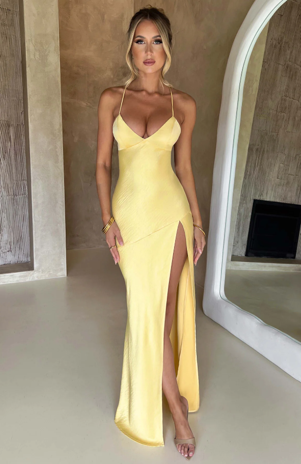 Seraphina - Langes Kleid mit Schlitz am Oberschenkel