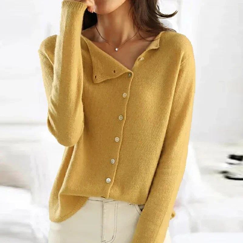 Zuri – Eleganter Pullover mit Knöpfen