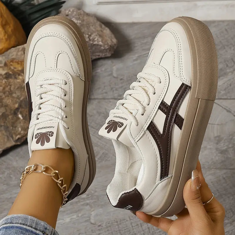 Naomi - Damen Plateau-Sneaker im Vintage-Stil