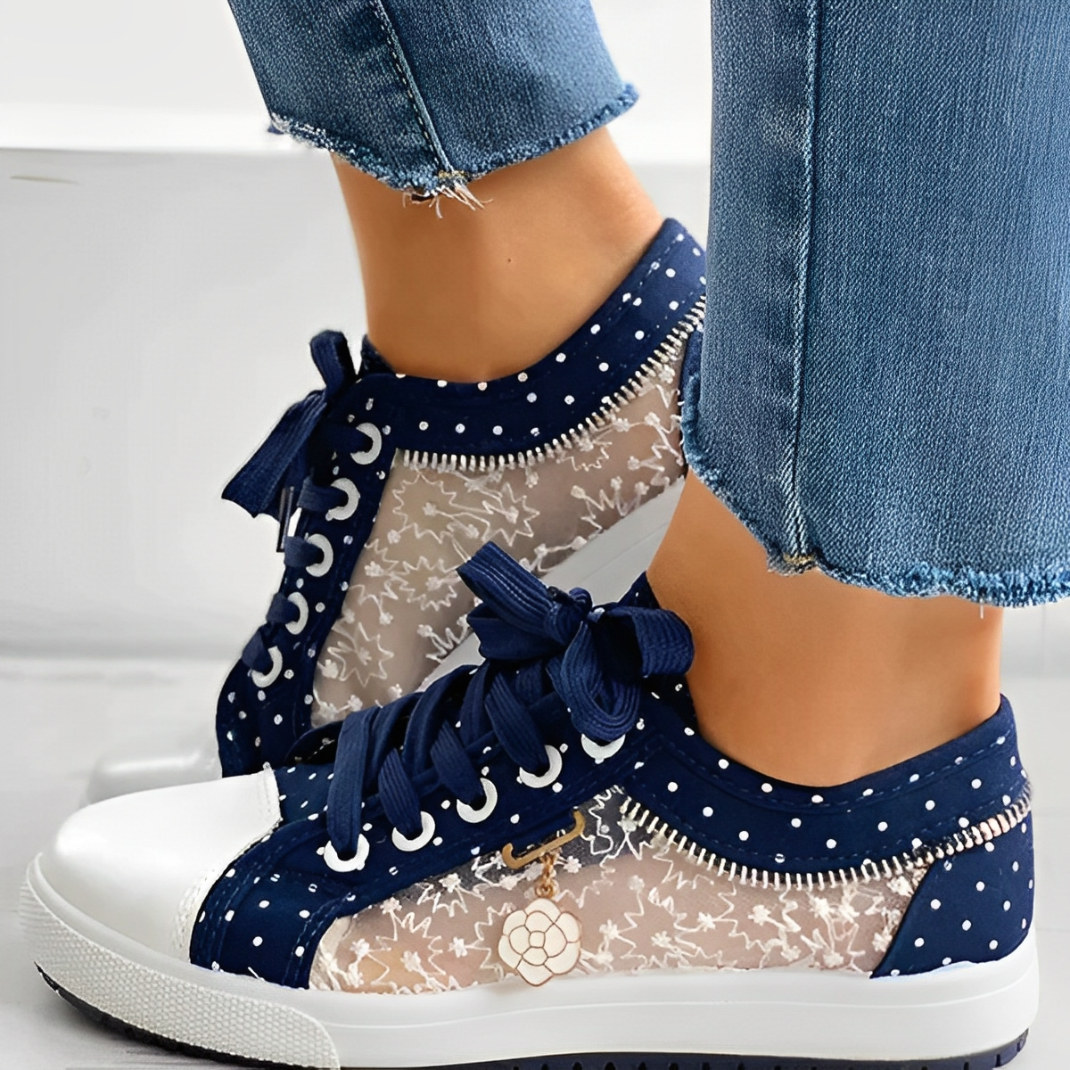 Desiree - Bequeme flache Damen-Sneaker aus Mesh
