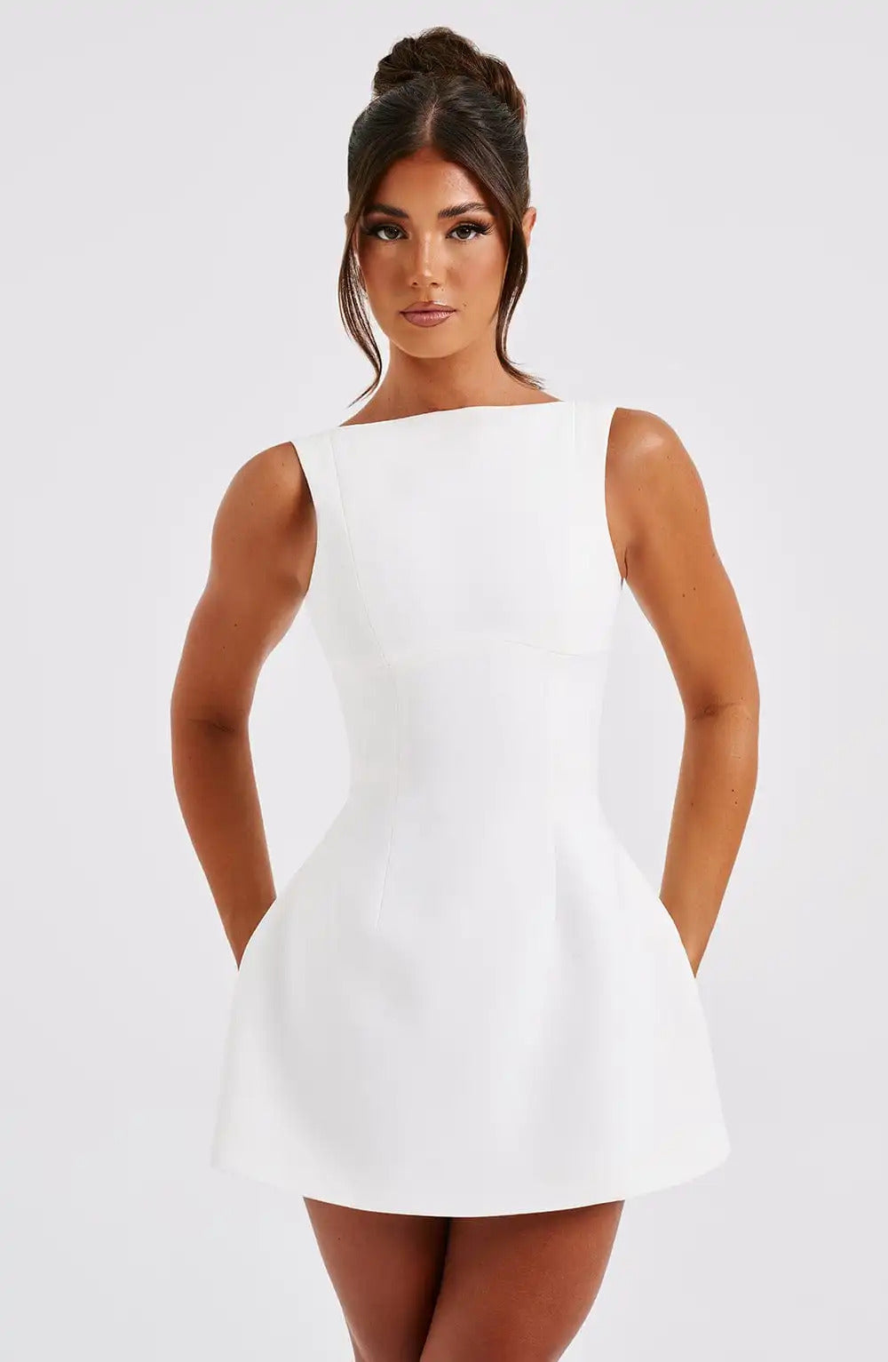 Arlette – Mini A-Linien-Kleid