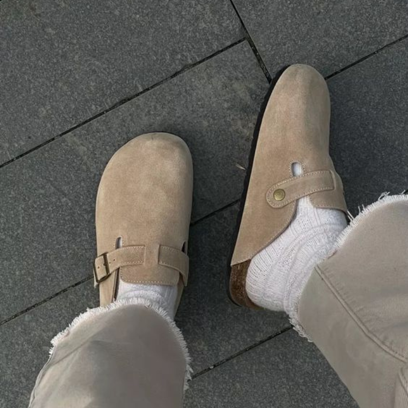 Dario – Clogs aus Wildleder