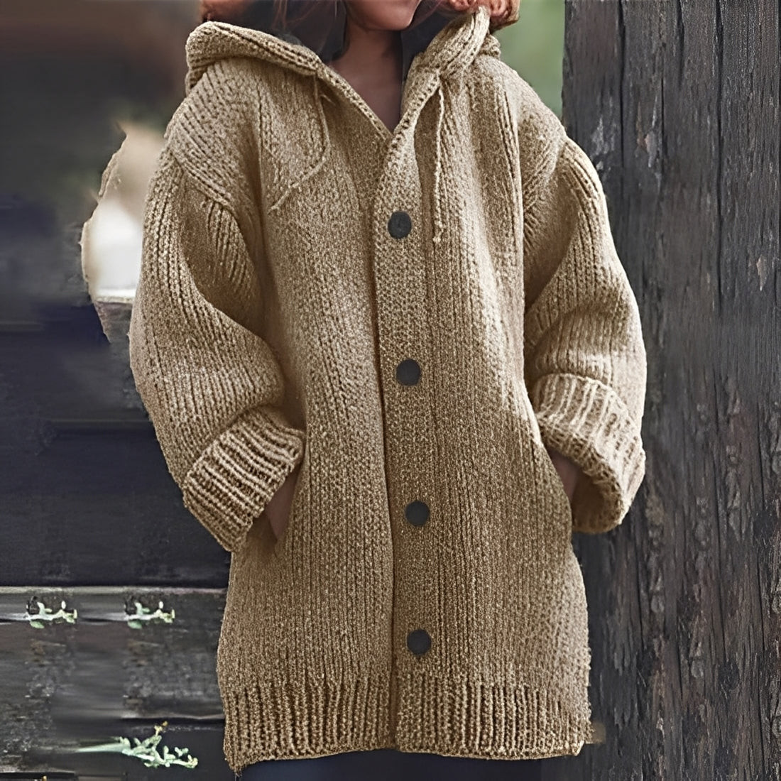 Jaqueline - Gemütliche Damen-Strickjacke mit Kapuze