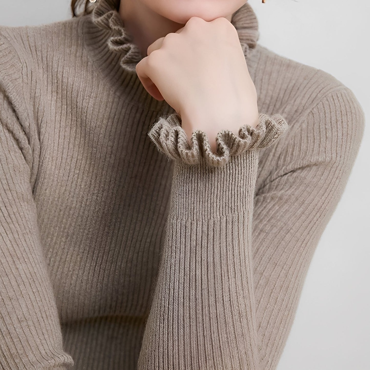Elaine - Bequemer Damenpullover mit hohem Kragen