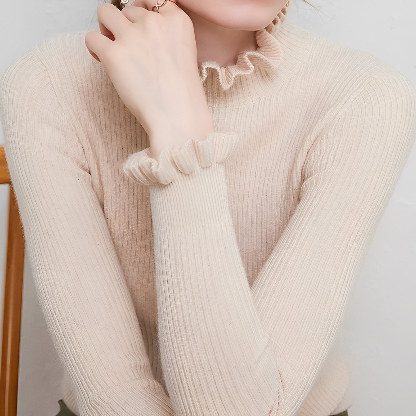 Elaine - Bequemer Damenpullover mit hohem Kragen