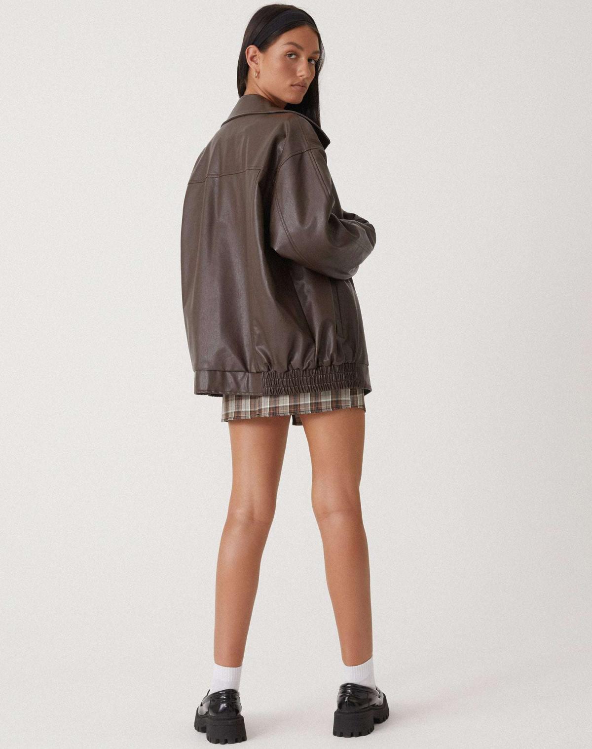 Ariane – Damenlederjacke im großen Stil