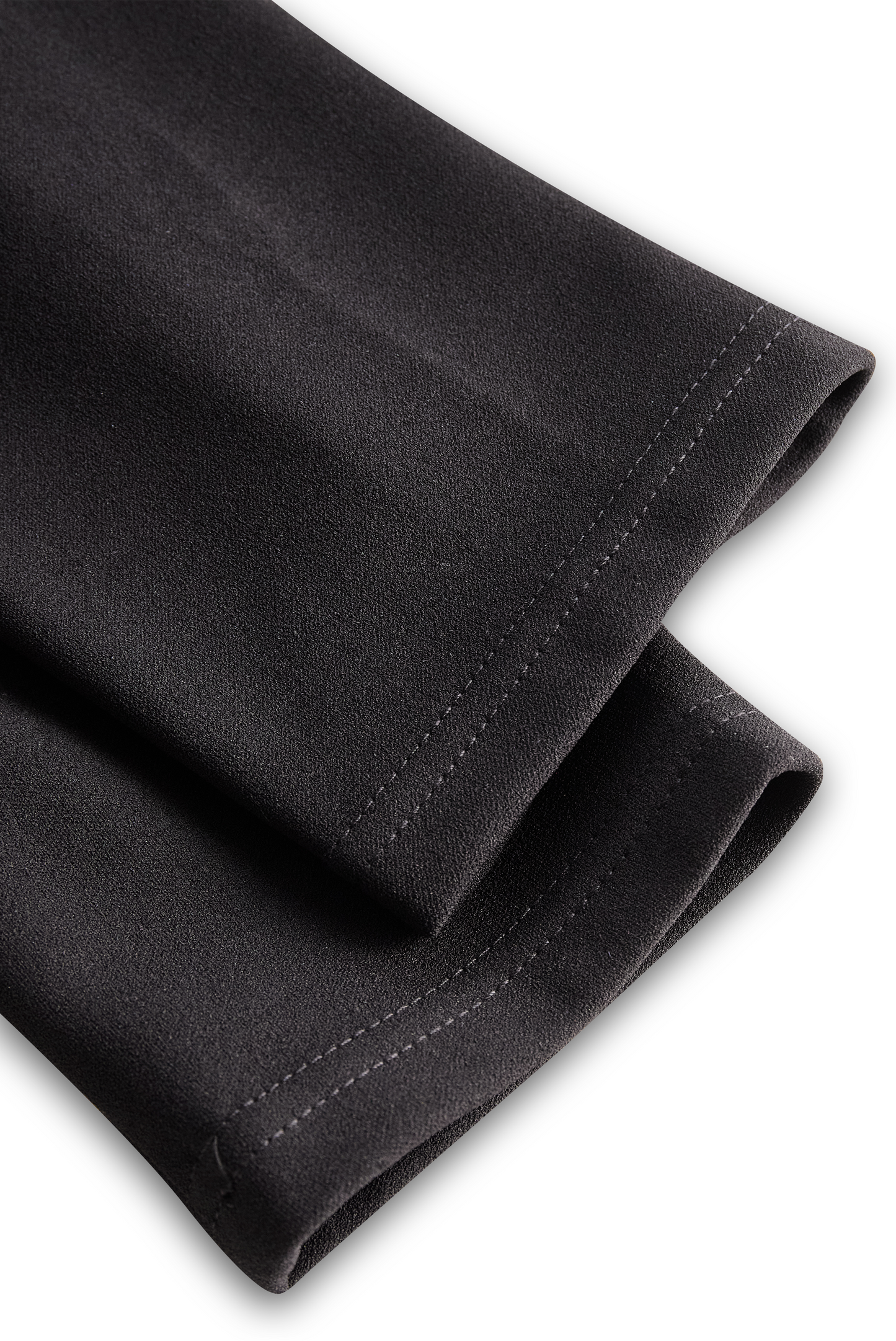 Lara – Elegantes Midi-Kleid mit Wickelkragen