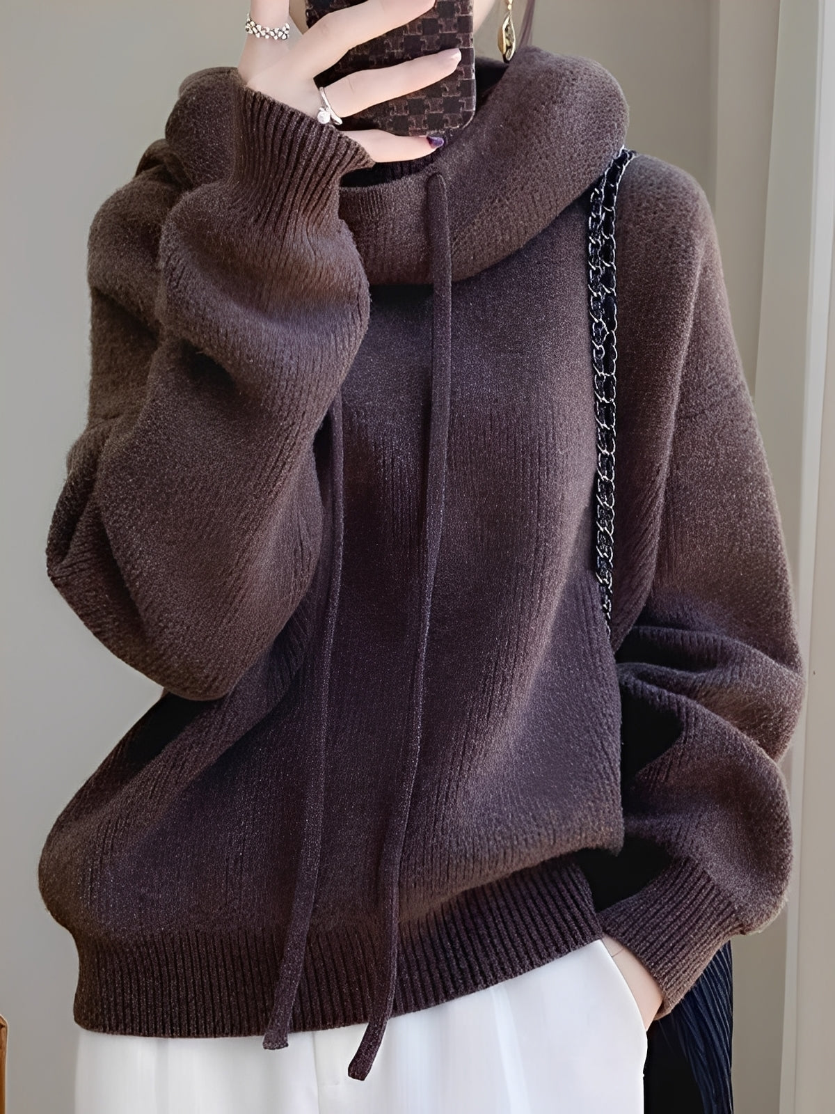 Roxane - Kuscheliger Damenpullover aus Wolle mit Kapuze