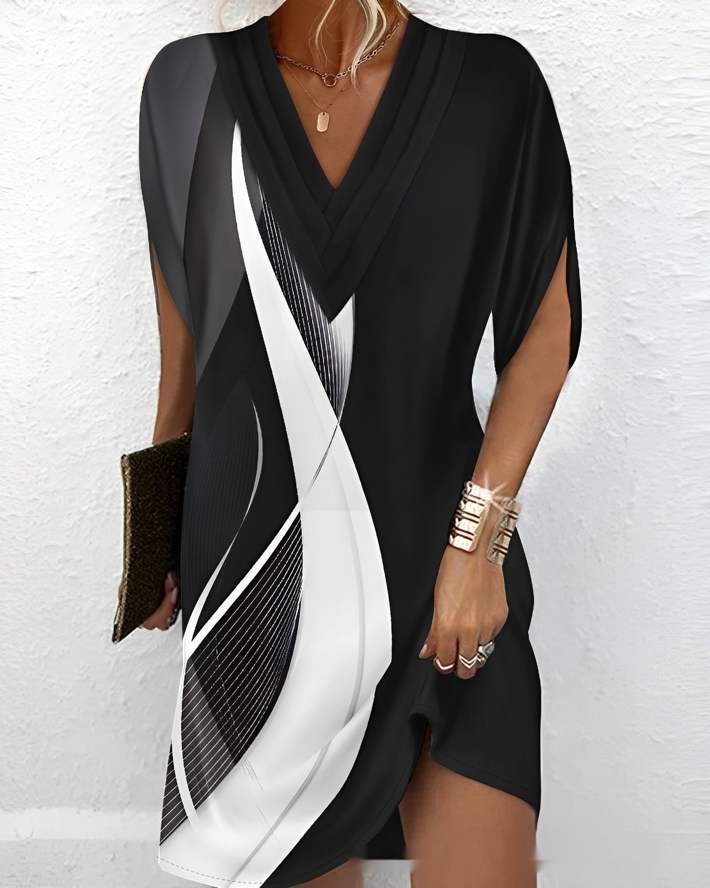 Amelia - Plisseekleid mit Schlitzärmeln für Damen