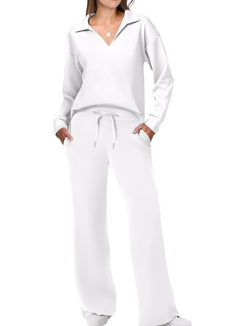Justina - Comfortable women's set with pullover and pants