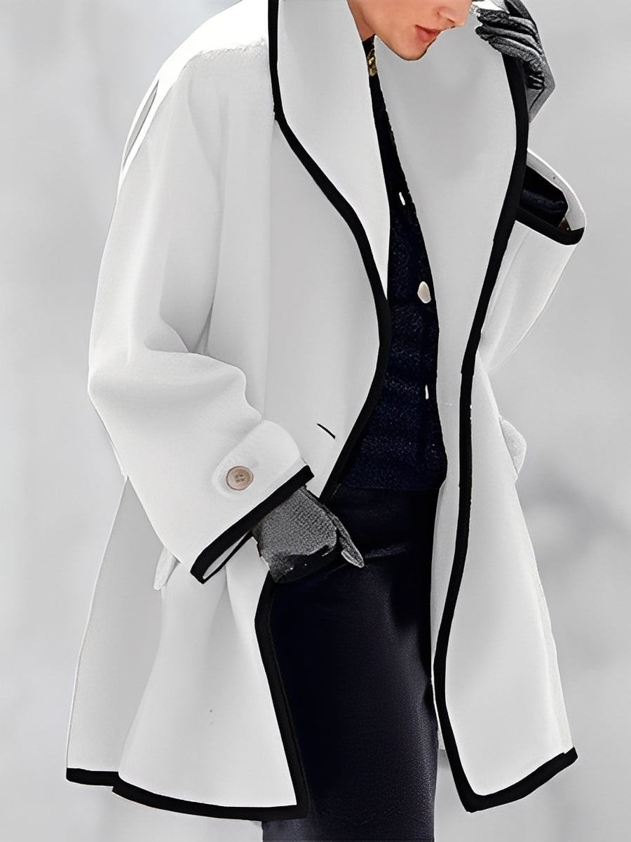 Mikayla - Warmer women's wool coat with hood