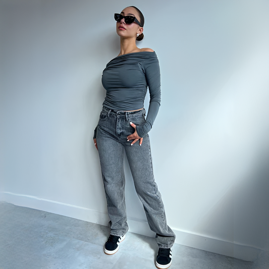 Crizelle - Moderne Damenjeans mit geradem, zerrissenem Look