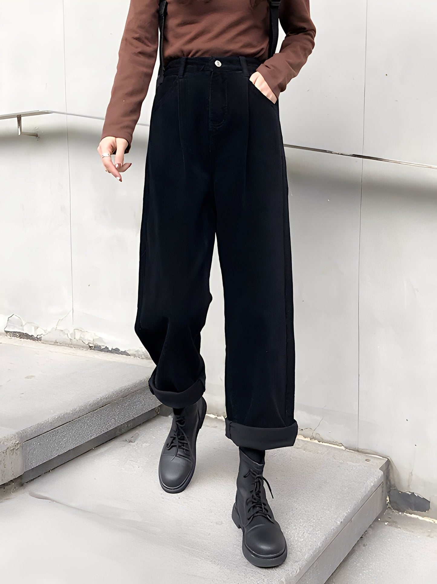 Shelbie - Locker cut corduroy pants for women in classic style