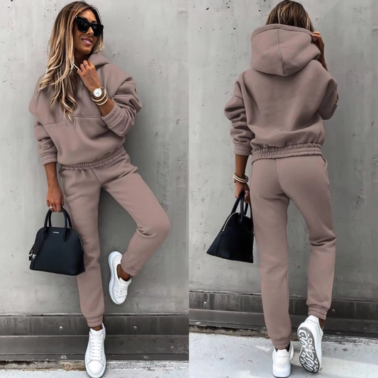Alisha – Langärmliges Hoodie-Hosen-Set