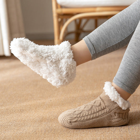 Raquel - Bequeme und rutschfeste Damenplüschsocken für den Winter