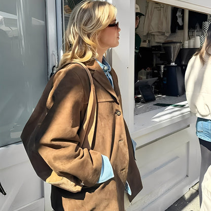 Laura - Klassische Damenlederjacke mit Reverskragen